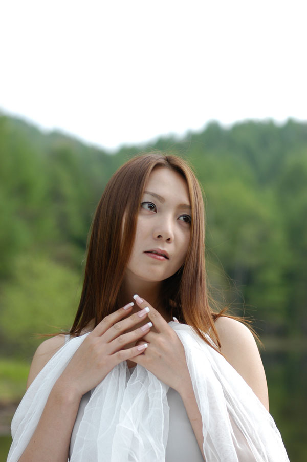 hitomi_s19a_008.jpg
