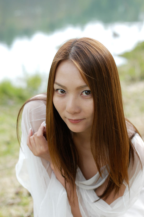 hitomi_s19a_013.jpg