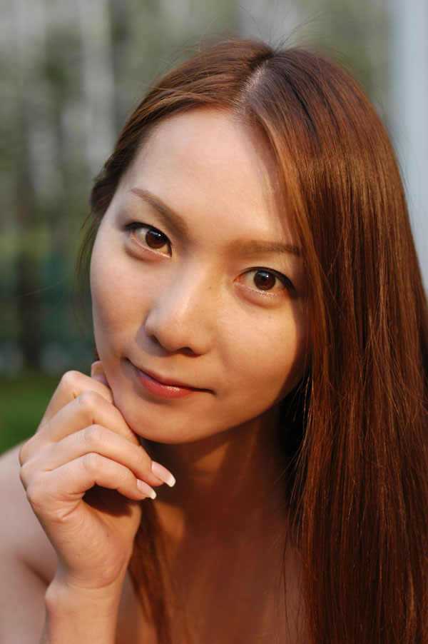hitomi_s19b_010.jpg