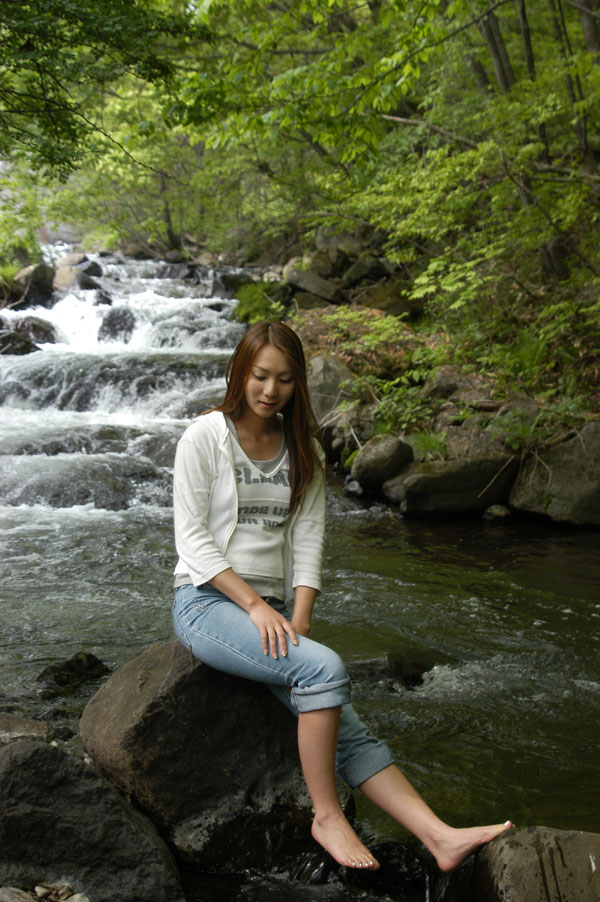hitomi_s19f_001.jpg