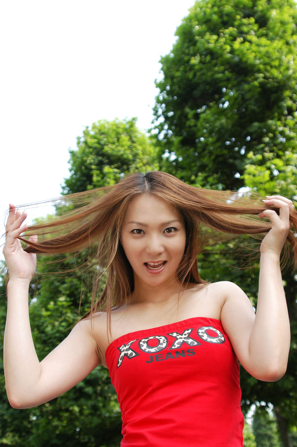 hitomi_s22_020.jpg