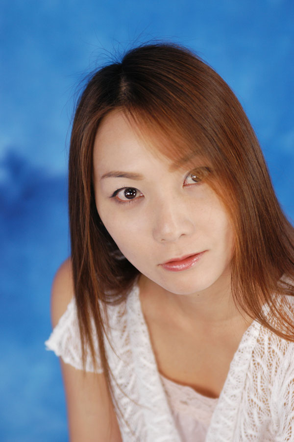 hitomi_s23_006.jpg