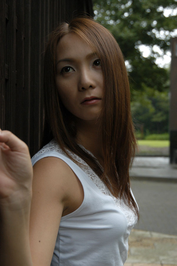hitomi_s24_007.jpg