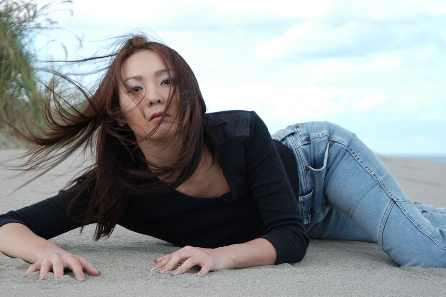 hitomi_s25a_003.jpg