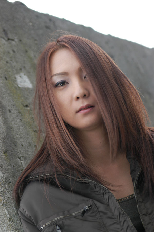 hitomi_s25b_005.jpg