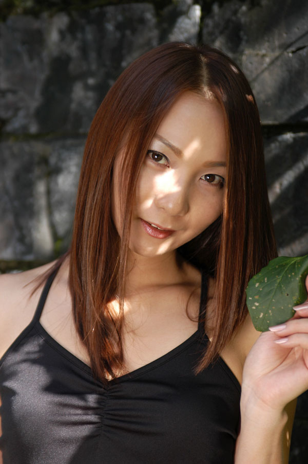 hitomi_s25b_018.jpg