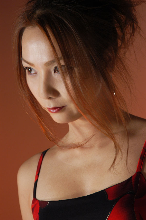 hitomi_s26_014.jpg