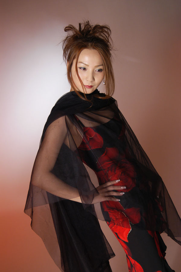 hitomi_s26_016.jpg