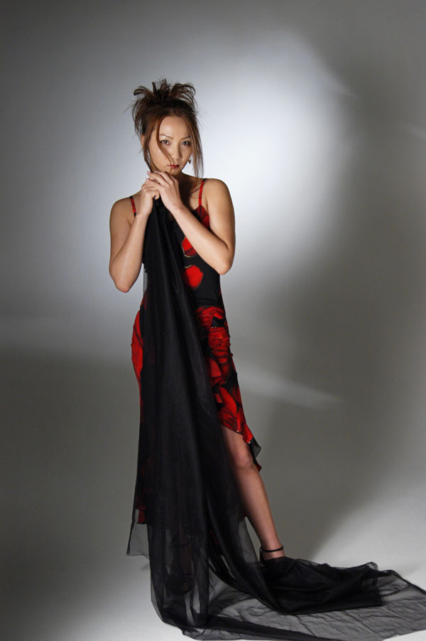 hitomi_s26_021.jpg