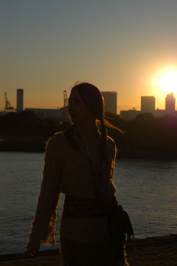 hitomi_s27_024.jpg