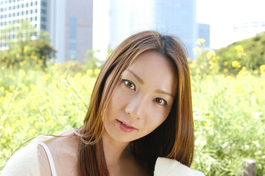 hitomi_s33_010.jpg