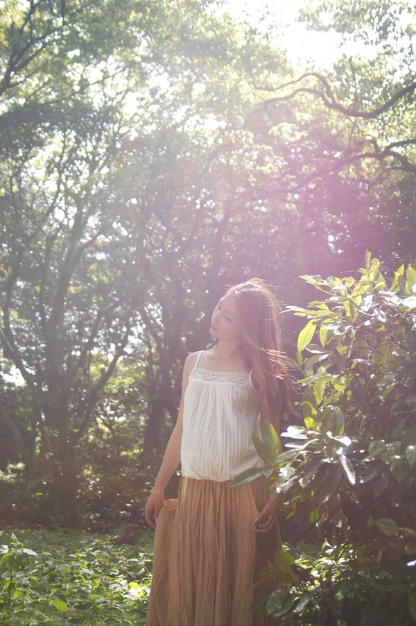 hitomi_s33_015.jpg