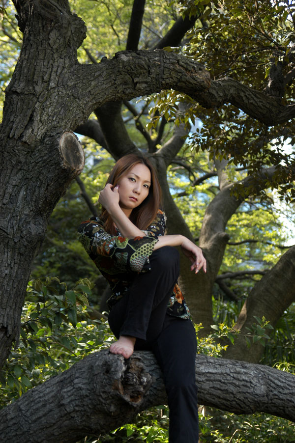 hitomi_s33_019.jpg