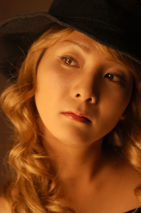hitomi_s41_021.jpg