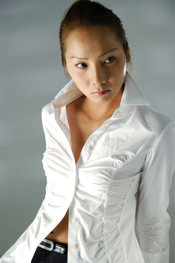 hitomi_s43_016.jpg
