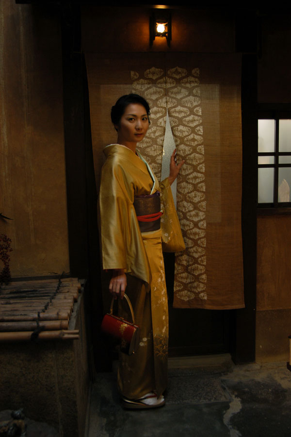 hitomi_s48_005.jpg