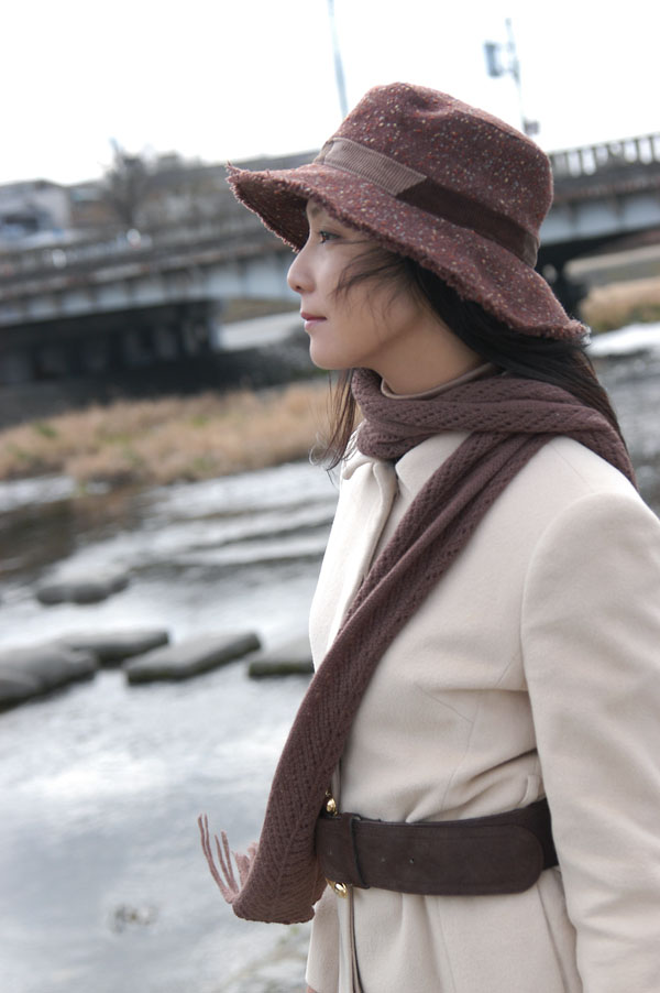 hitomi_s48_018.jpg