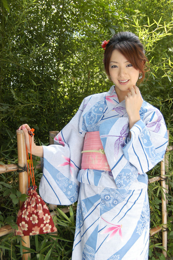kazue32_001.jpg